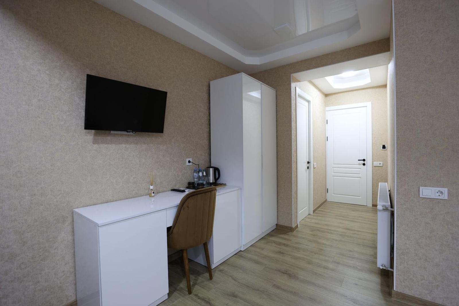 Chanko Hotel Borjomi Bagian luar foto