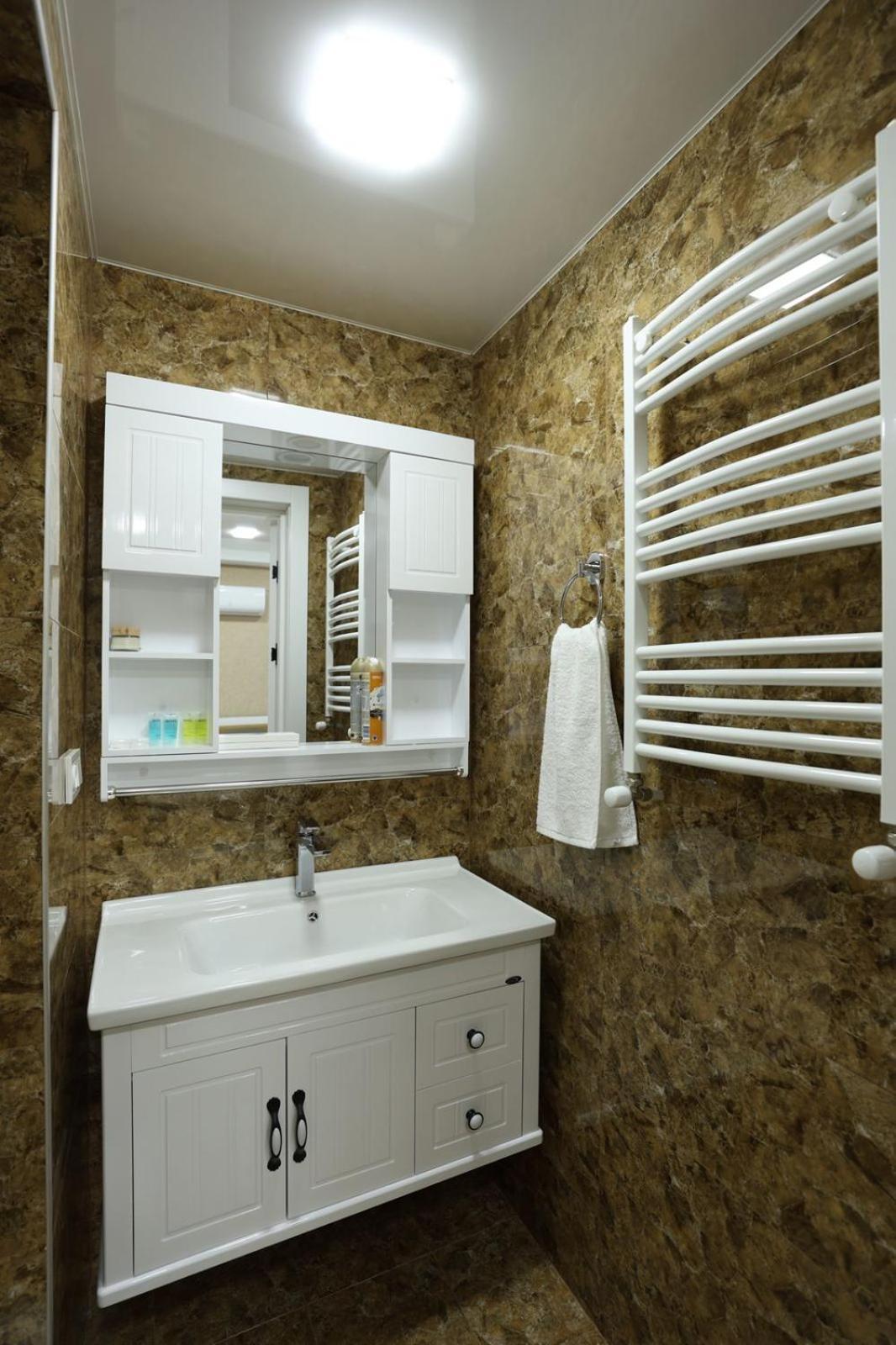 Chanko Hotel Borjomi Bagian luar foto