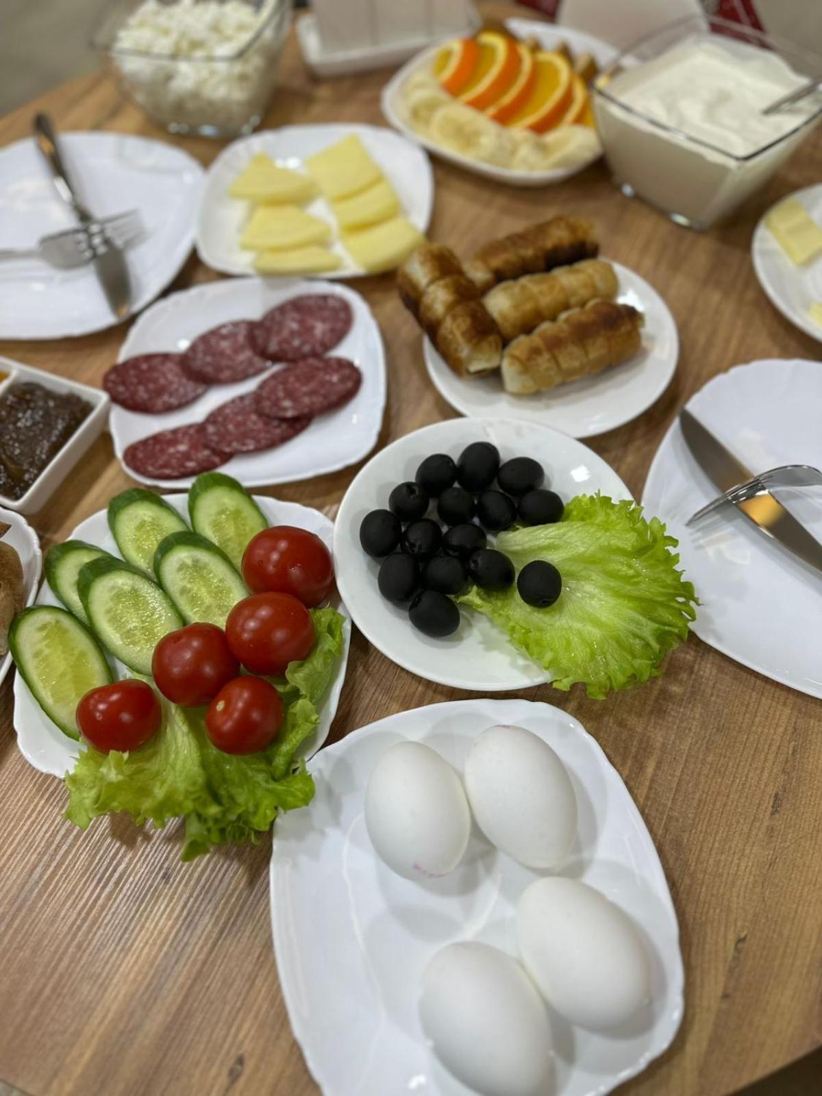 Chanko Hotel Borjomi Bagian luar foto