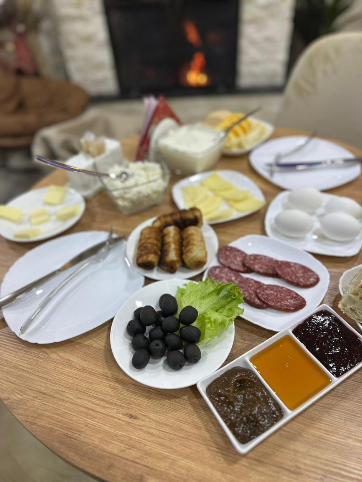 Chanko Hotel Borjomi Bagian luar foto