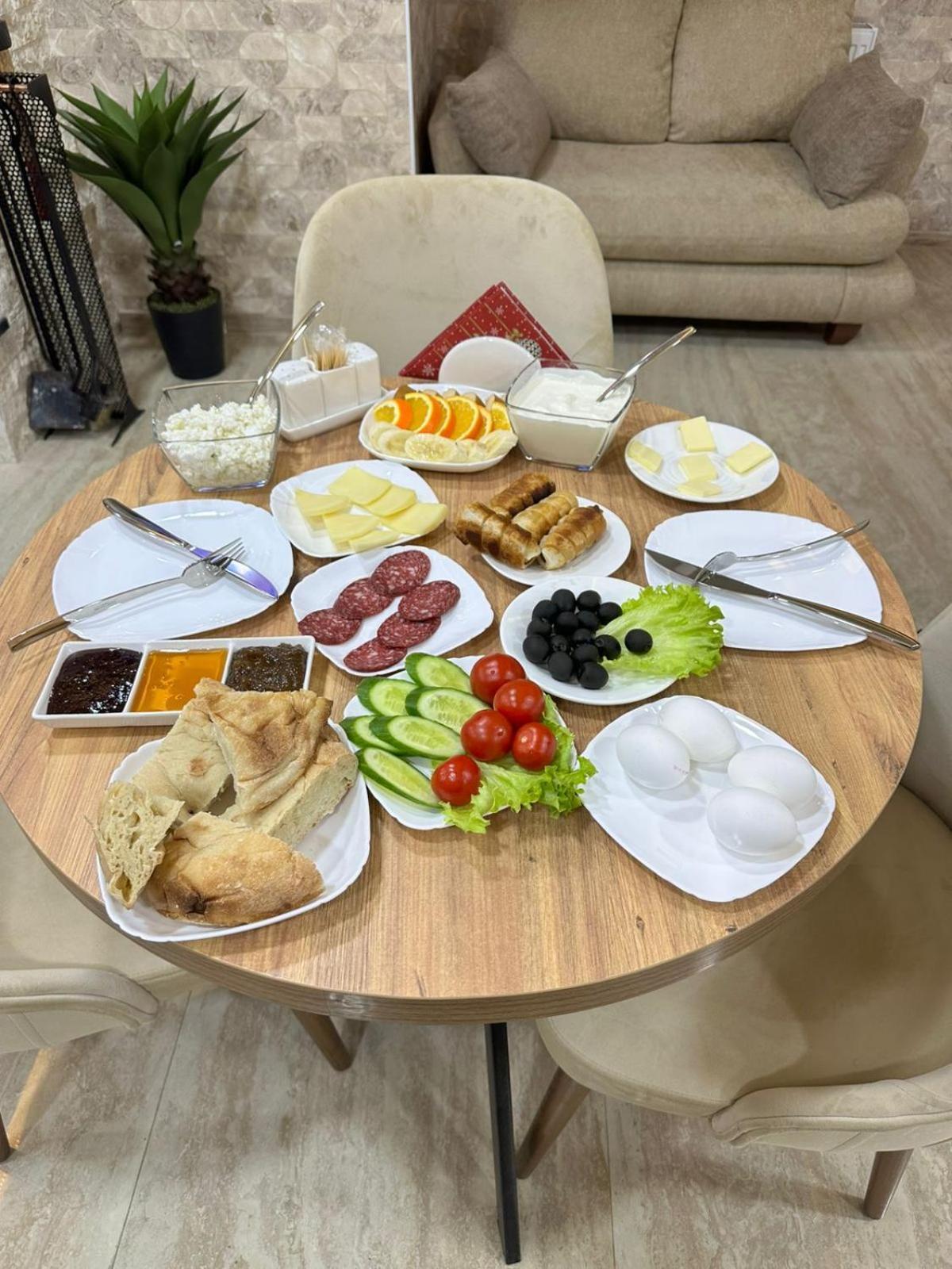 Chanko Hotel Borjomi Bagian luar foto